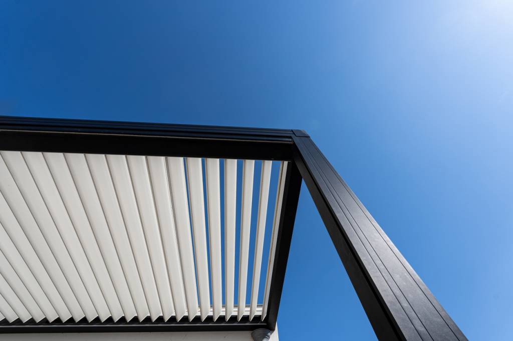 lames orientables pergola bioclimatique