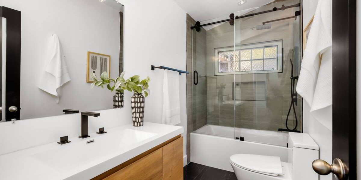 Transformez votre salle de bains en espace élégant grâce aux solutions sur mesure